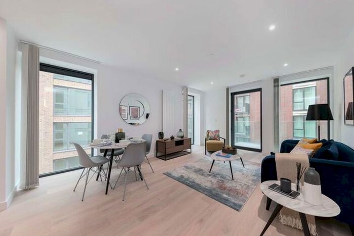 2 Bedroom Flat To Rent In Caravel House, Rendal Way, Royal Wharf, E16