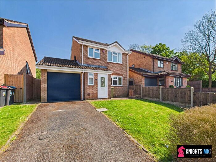 3 Bedroom Detached House To Rent In Cantle Avenue, Downsbarn, MK14