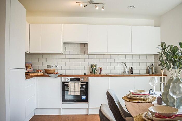 2 Bedroom Apartment To Rent In Deansgate Gardens, Central Street, Bolton, Greater Manchester, BL1