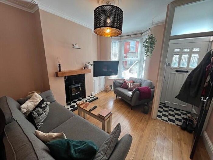 2 Bedroom House To Rent In Longford Street, L8