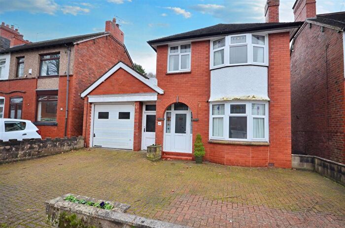 3 Bedroom Detached House For Sale In Oulton Road, Stone, ST15