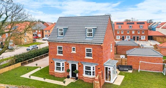 4 Bedroom Detached House For Sale In Brigante Place, Boroughbridge, York, YO51
