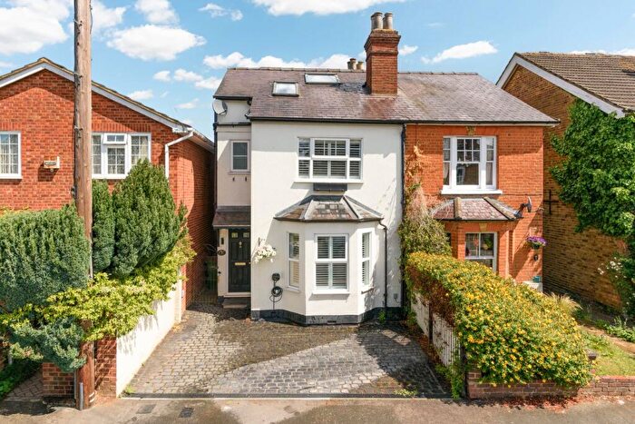 4 Bedroom Semi-Detached House For Sale In Albany Road, Hersham, KT12