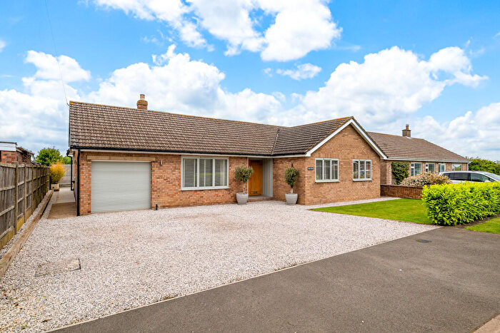 3 Bedroom Detached Bungalow For Sale In Field View, Willow Lane, Dunston, Lincoln, Lincolnshire, LN4
