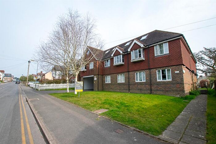 1 Bedroom Flat To Rent In Whitehill Road, Crowborough, TN6