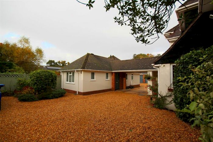 2 Bedroom Cottage To Rent In Brookside Road, Brockenhurst, SO42