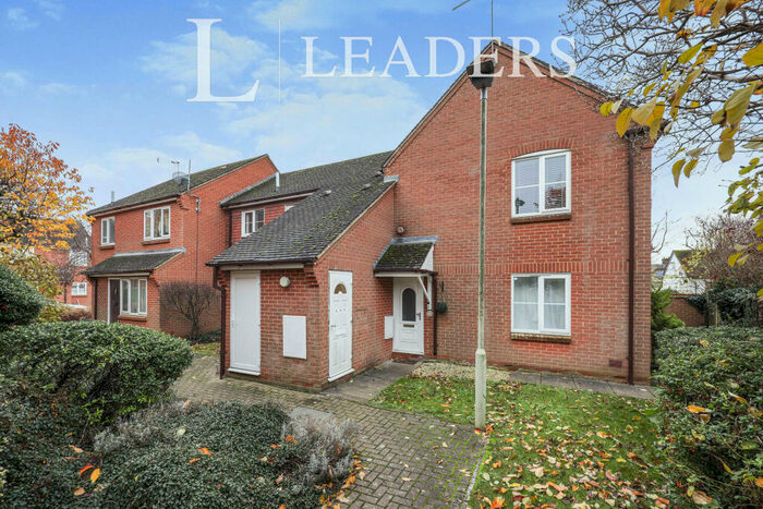 1 Bedroom Apartment To Rent In St Leonards Court, AL4