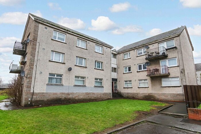 3 Bedroom Flat For Sale In Drumclair Place, North Lanarkshire, Airdrie, ML6