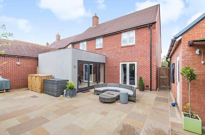 4 Bedroom Detached House For Sale In Haddenham, Buckinghamshire, HP17