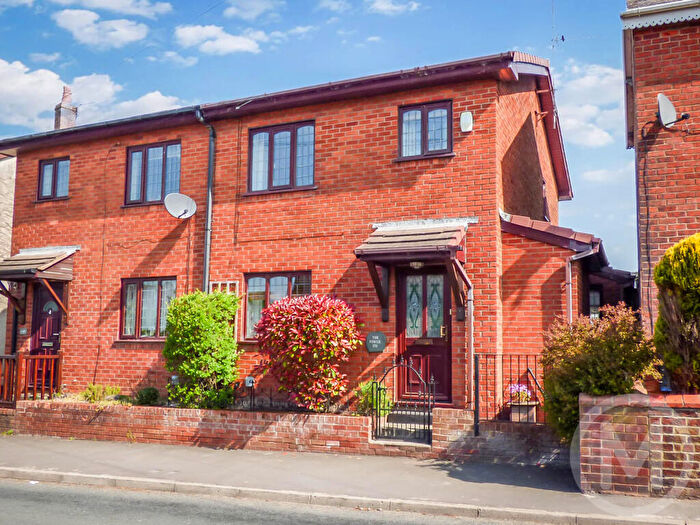 3 Bedroom Semi-Detached House For Sale In Staining Road, Staining, FY3
