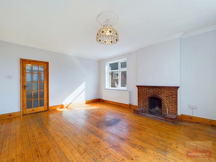 2 Bedroom Flat To Rent In , Lower Road, Harrow, HA2