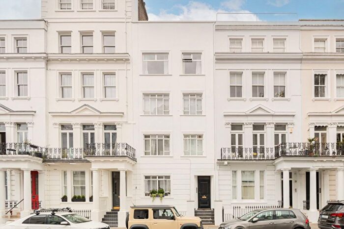 1 Bedroom Flat For Sale In Kensington Park Road, Notting Hill, W11