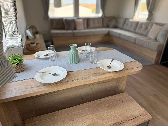 2 Bedroom Park Home For Sale In Crantock, Newquay, TR8