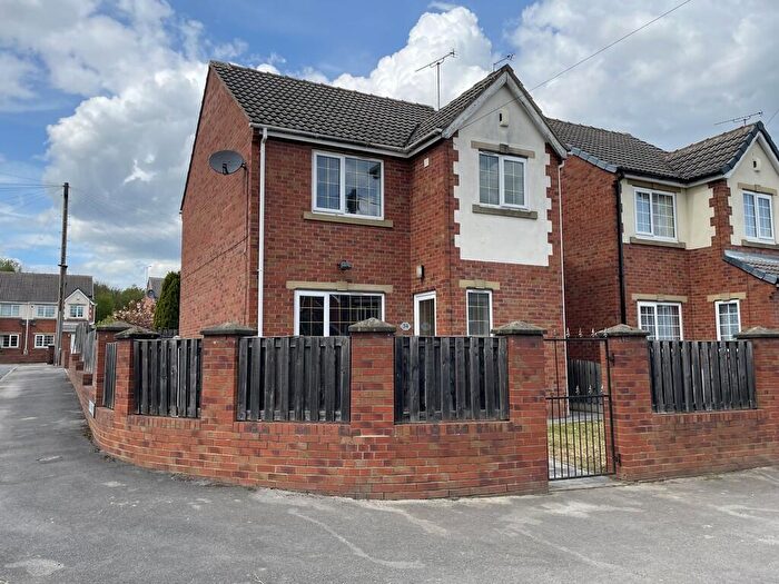3 Bedroom Detached House To Rent In Chapel Lane, Barnsley, S71