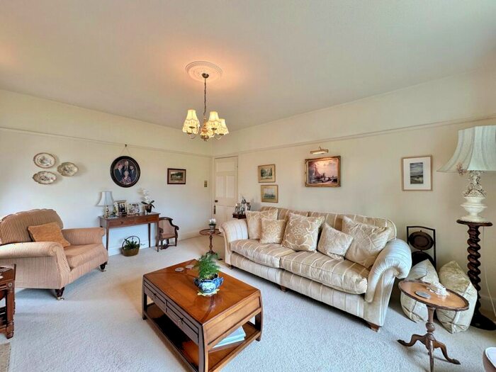 4 Bedroom Detached House For Sale In Three Elms Road, Hereford, HR4