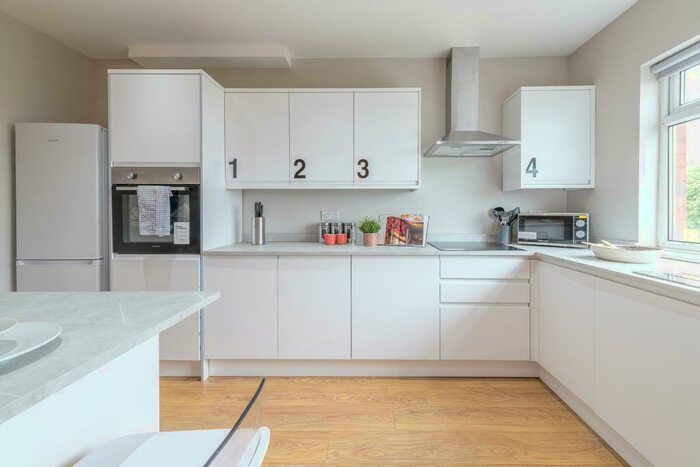 1 Bedroom House Of Multiple Occupation To Rent In Granny Avenue, Morley, Leeds, LS27