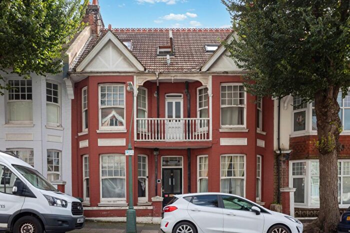 1 Bedroom Flat For Sale In Melville Road, Hove, BN3