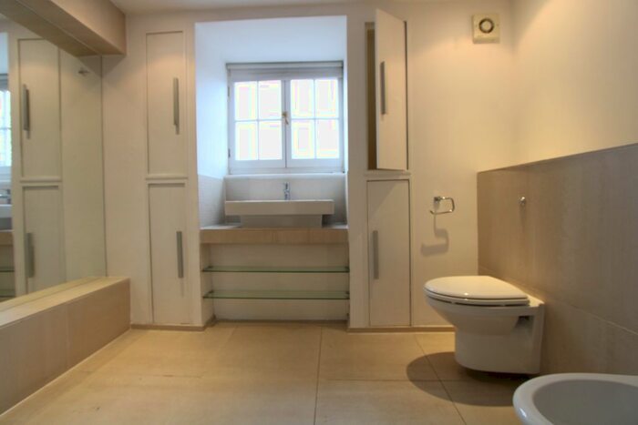 5 Bedroom Terraced House To Rent In Ebury St, Belgravia SW1W