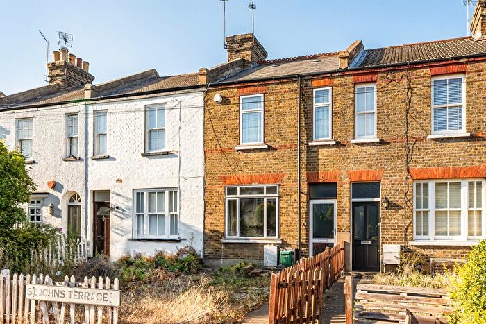 2 Bedroom Character Property For Sale In St. Johns Terrace, Enfield, EN2