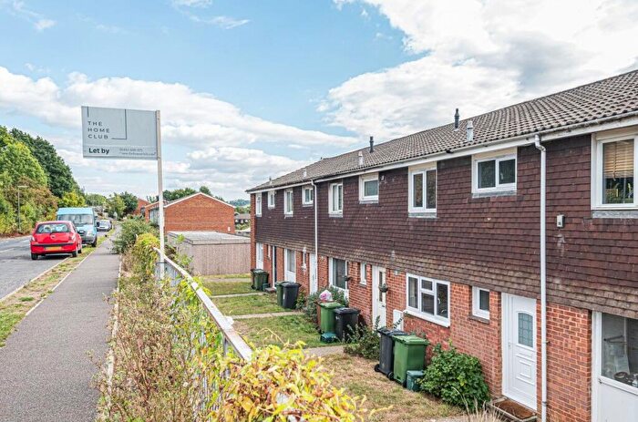 5 Bedroom Terraced House To Rent In Park Barn Drive, Guildford, GU2