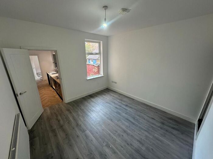 4 Bedroom Terraced House To Rent In Hopefield Road, Leicester, LE3