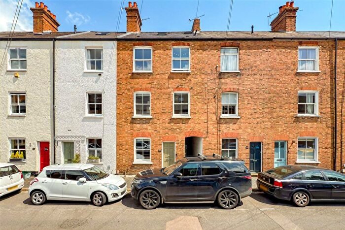 4 Bedroom Terraced House To Rent In Riverside Road, St. Albans, Hertfordshire, AL1