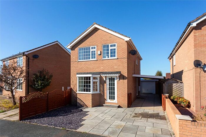 3 Bedroom Detached House For Sale In Corncroft, Strensall, York, YO32