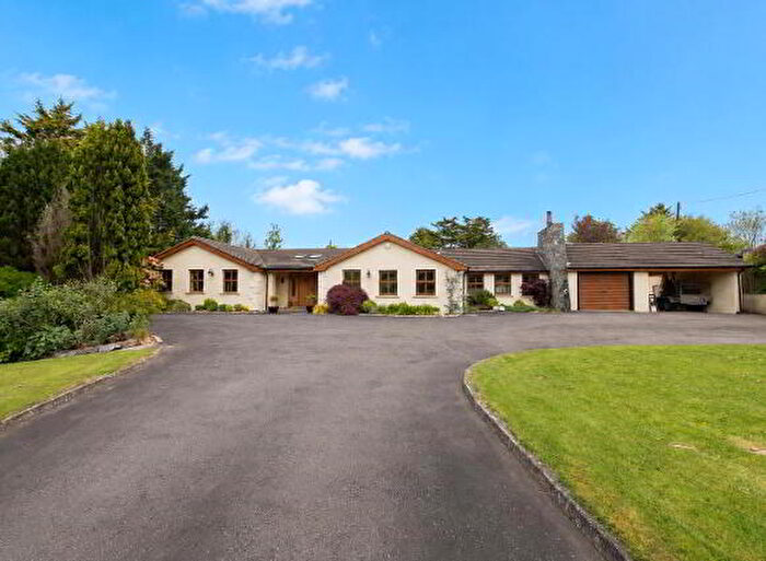 5 Bedroom Detached Bungalows For Sale In Brae Road, Ballynahinch, BT24