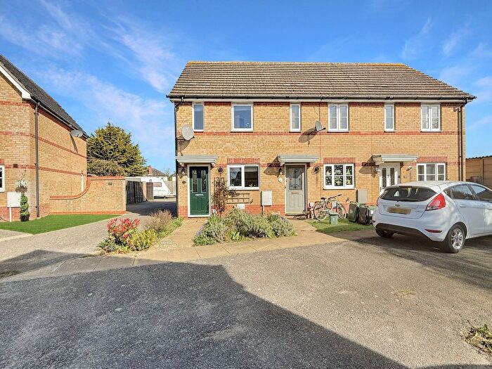 2 Bedroom Terraced House For Sale In Nichols Grove, Braintree, CM7