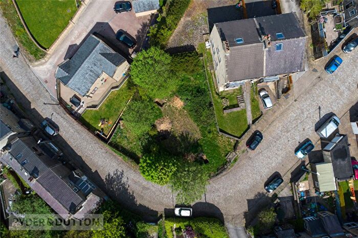 Land For Sale In Wakefield Gate, Halifax, West Yorkshire, HX3
