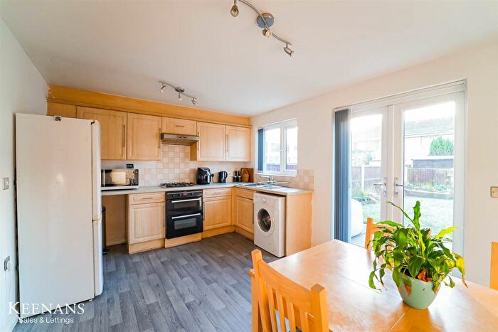4 Bedroom Semi-Detached House To Rent In Mary Towneley Fold, Burnley, BB10