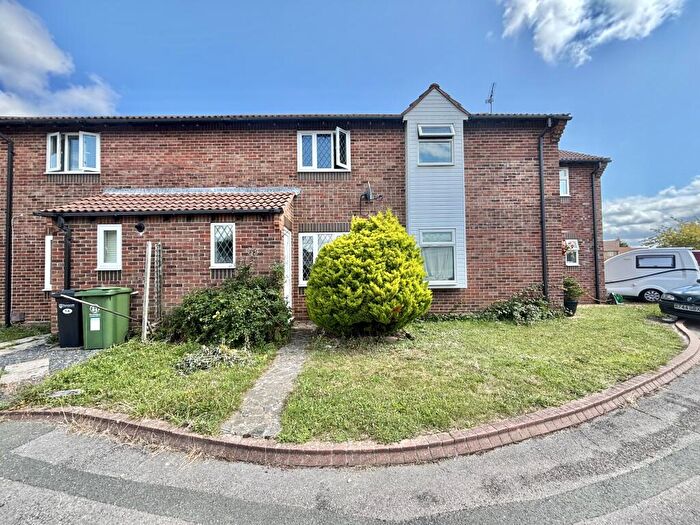 2 Bedroom House To Rent In Burcote Drive, Portsmouth, PO3