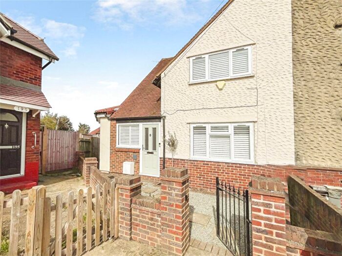 4 Bedroom End Of Terrace House For Sale In Eltham Palace Road, London, SE9