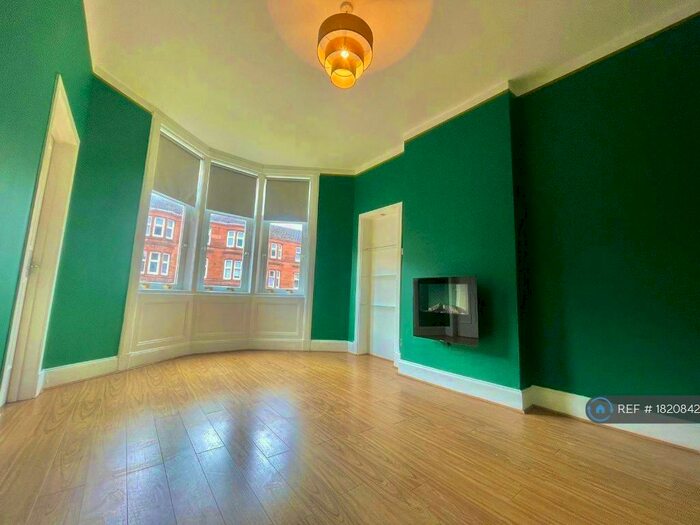 2 Bedroom Flat To Rent In Tollcross Road, Glasgow, G31