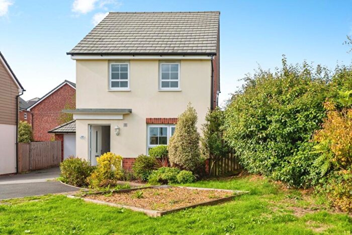 3 Bedroom Detached House For Sale In Chapel Gate, Launceston, PL15
