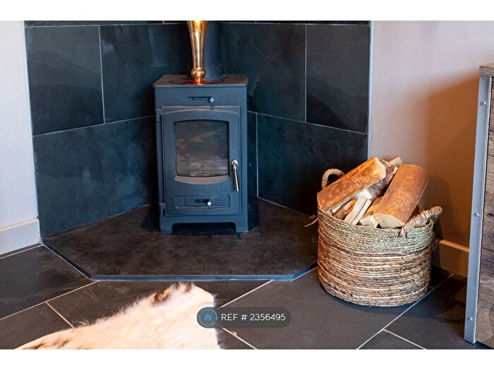 1 Bedroom Flat To Rent In Fairleigh Road, Cardiff, CF11