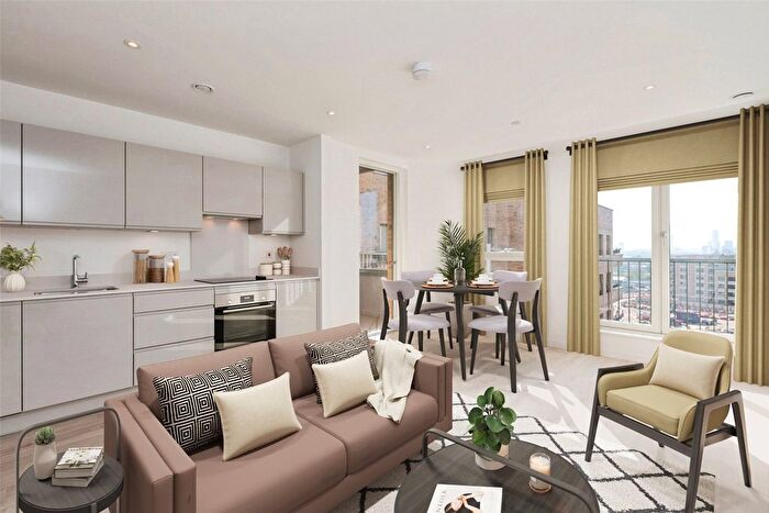 2 Bedroom Flat For Sale In Vernal Way, London, N18