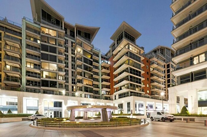 2 Bedroom Flat To Rent In Harbour Reach, The Boulevard, SW6