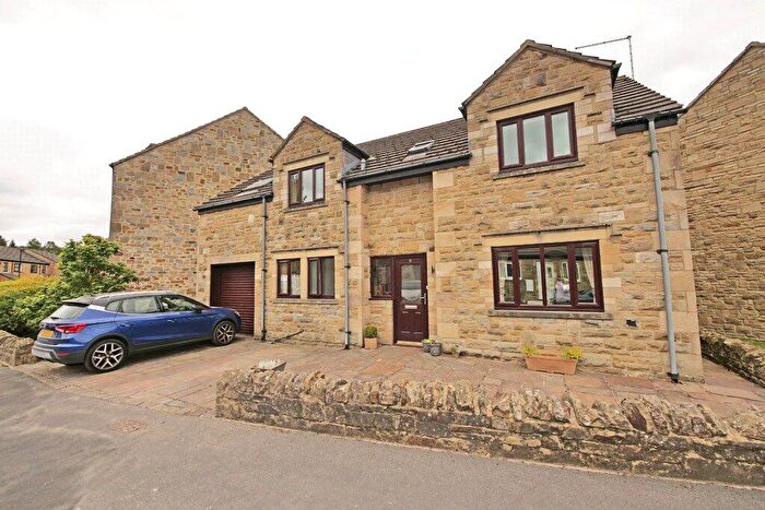 5 Bedroom Detached House For Sale In Linton Court, Skipton, BD23