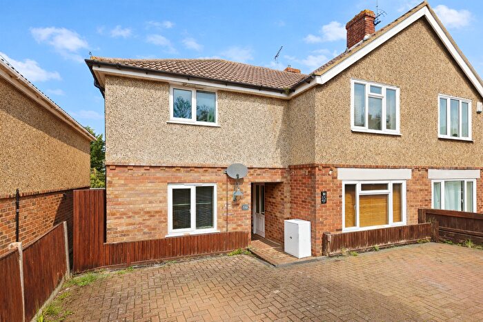 3 Bedroom End Terrace House For Sale In Pretoria Road, Canterbury, CT1