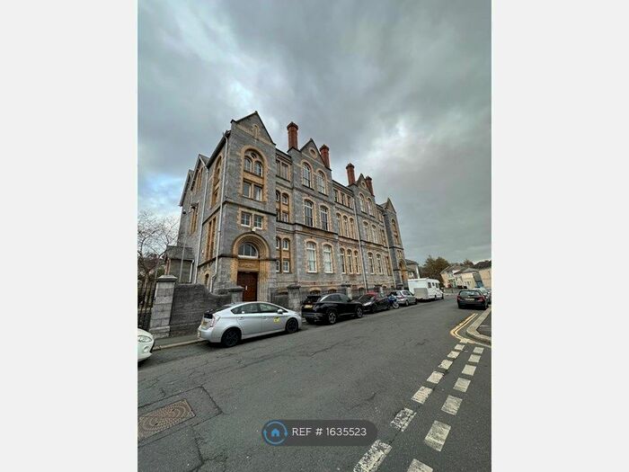 2 Bedroom Maisonette To Rent In Regent Street, Plymouth, PL4