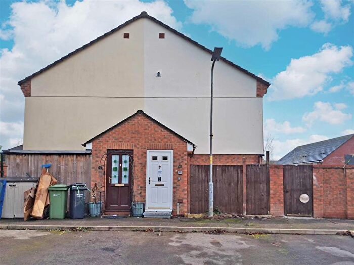 1 Bedroom End Of Terrace House For Sale In South Bank, Whitestone, Hereford, HR1