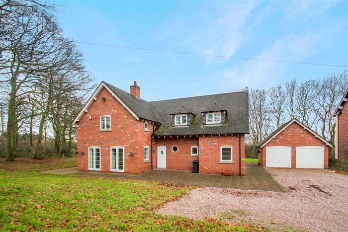 5 Bedroom Detached House To Rent In Dimsdale Hall Drive, Wolstanton, Newcastle-Under-Lyme, ST5