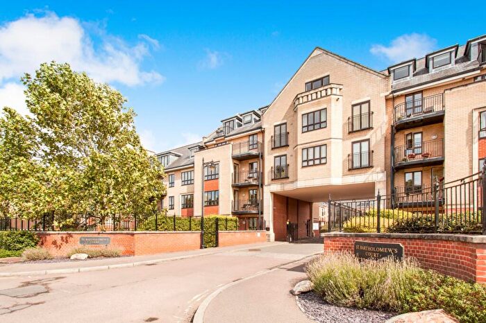 2 Bedroom Flat To Rent In St. Bartholomews Court, Riverside, Cambridge, CB5