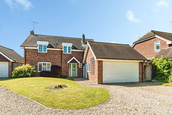 4 Bedroom Detached House For Sale In Sowbury Park, Newbury, RG20