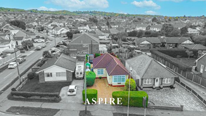 2 Bedroom Detached Bungalow For Sale In Church Road, Benfleet, SS7