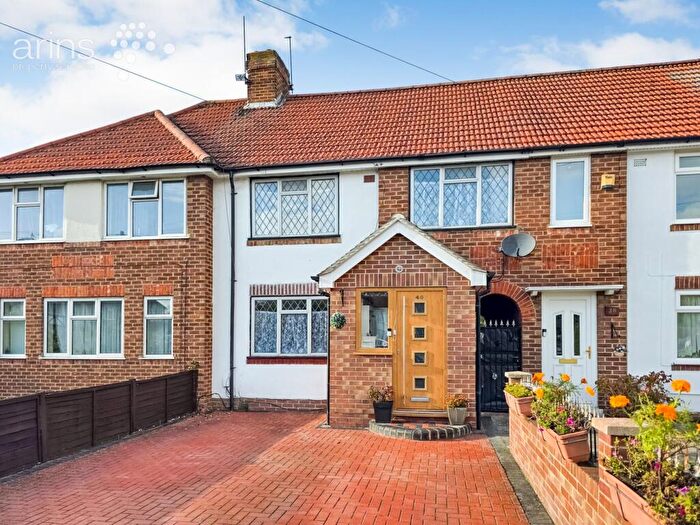 3 Bedroom Terraced House For Sale In Blandford Road, Reading, RG2