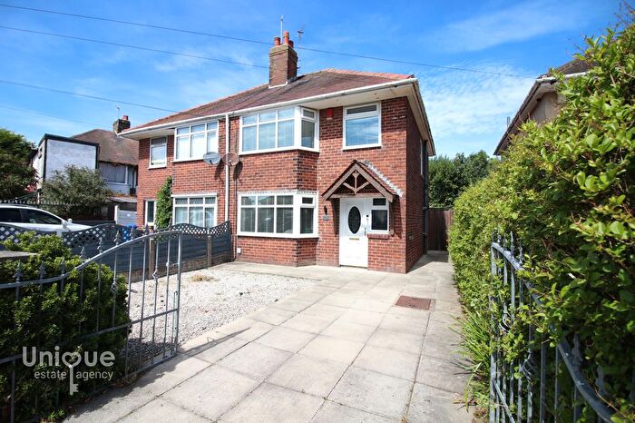 3 Bedroom Semi Detached House For Sale In Leyburn Avenue, Fleetwood, FY7
