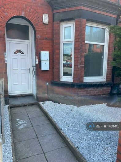1 Bedroom Flat To Rent In High Street, Worsley, Manchester, M28