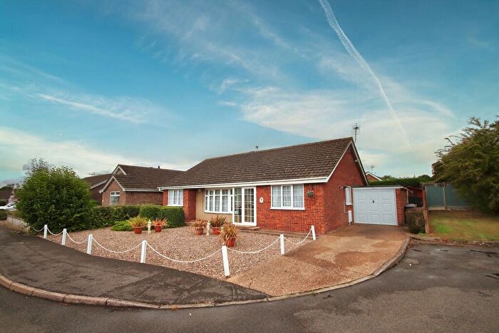 3 Bedroom Detached Bungalow For Sale In Sargent Close, Metheringham, LN4